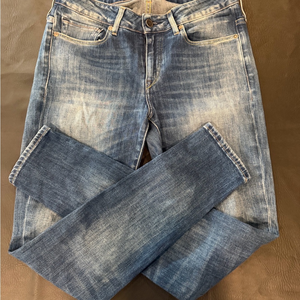 Levi's Classic Blue Skinny Jeans